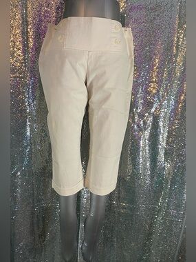 ✨🤍 High-Waist Button Detail Off-White Cropped Pants-Wide Leg, Size 9/10